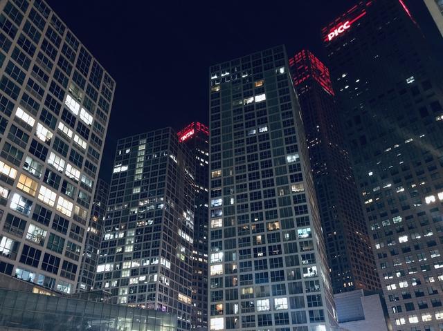 华为员工哀叹：在华为一辈子只能打工，还不如在家乡当公务员？