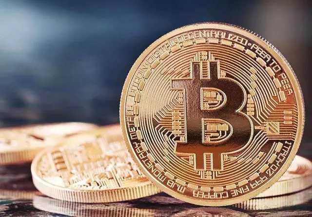 拥有10万枚比特币的中国男人，全身而退后，却直言比特币是骗局