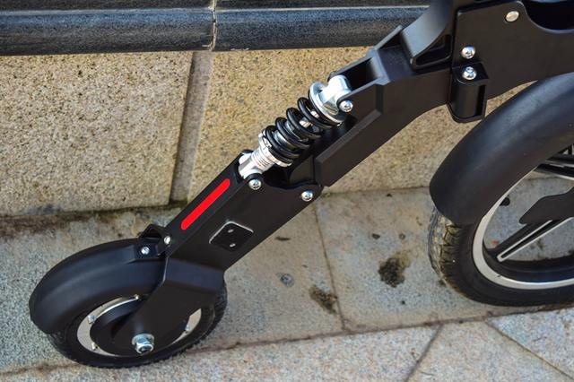 可折叠，20km续航，这款电动车，你们看过没？