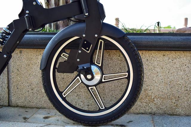 可折叠，20km续航，这款电动车，你们看过没？