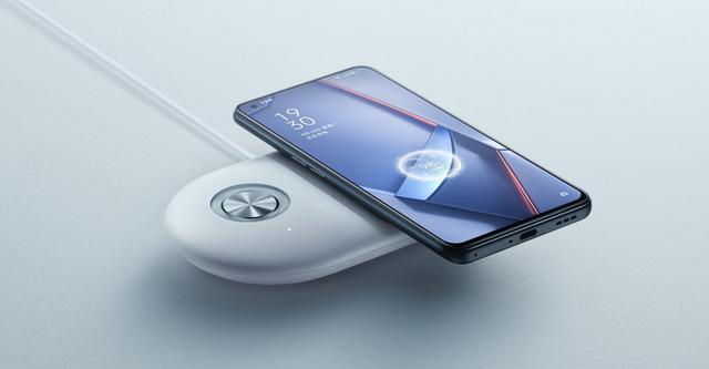 OPPO Ace2正式发布，小米10还值得入手吗？