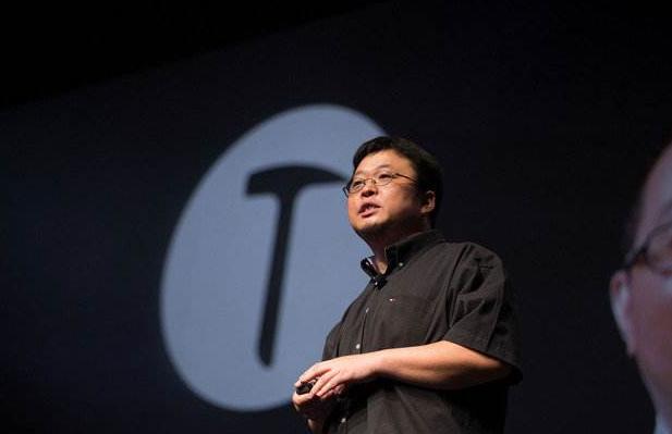 连续转发多条微博，昔日锤子CEO正式跳槽小米？