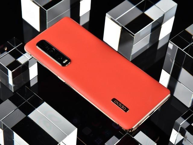OPPO彻底妥协！骁龙865旗舰火速降价，120Hz+2K屏很差吗？