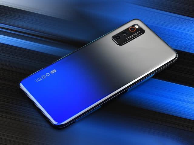 买手机没有预算？这3款手机玩游戏超舒服，学生党零用钱就能入手