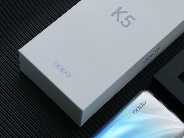 OPPO不再低调！骁龙730G+128G+30W，4G手机降至真香价