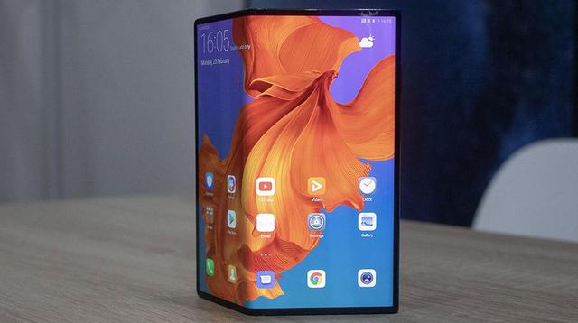 同为设计旗舰，小米MIX Alpha和华为Mate X到底该选谁？