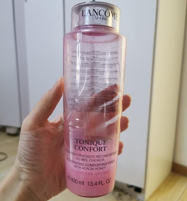 闲鱼上的猪猪女孩