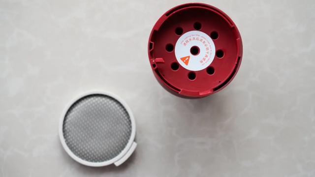 全面吊打戴森！石头手持吸尘器H6评测：大吸力、长续航、易收纳