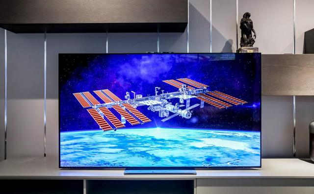 开启高端大屏时代！华为智慧屏 X65发布，24999元锁定"最贵终端"