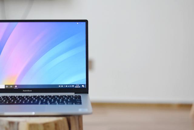 体积小巧，专为办公设计，小米推出首款全面屏笔记本！