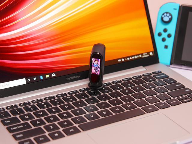 体积小巧，专为办公设计，小米推出首款全面屏笔记本！