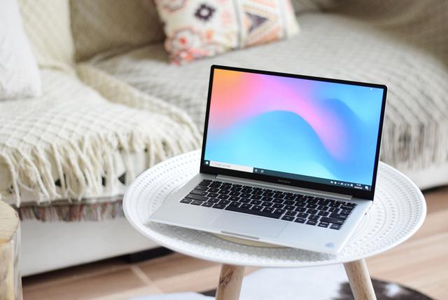 体积小巧，专为办公设计，小米推出首款全面屏笔记本！