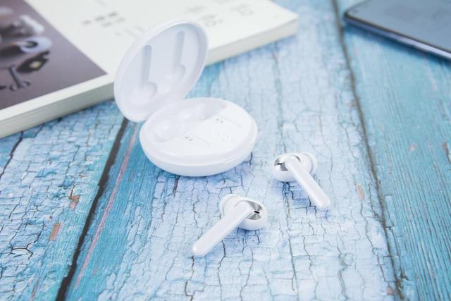 94ms低延时、双模式随心切换，体验OPPO Enco W31真无线耳机！