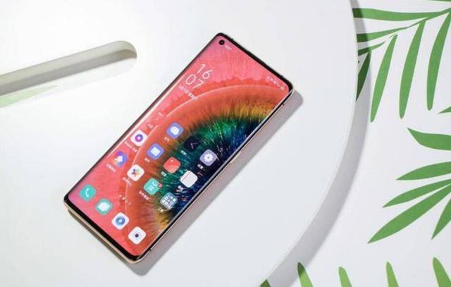 国内5G手机销量下滑近40%！创新和基础体验是关键原因