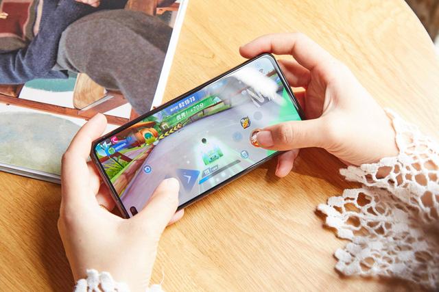 香不香得看用户评论！realme真我X50 Pro这几点体验口碑“炸”了