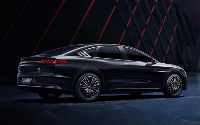 赵长江微博“剧透”：汉EV最大续航或超过700km