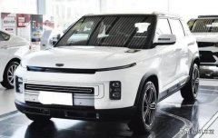 李书福爆发了！首月订单超2.7W，比路虎更炫酷，顶配不足13W