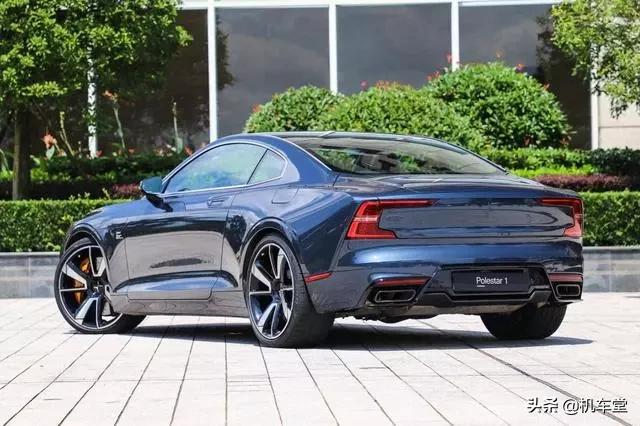 李书福打造国产“科迈罗”：600马力零百4.2s，与保时捷911同级别