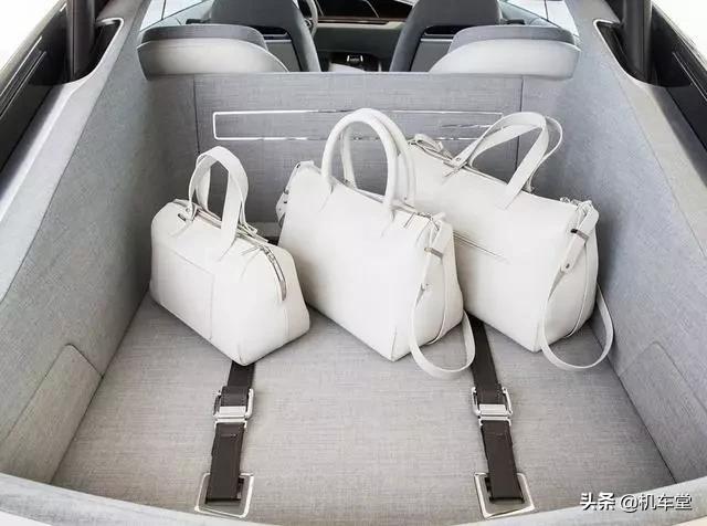 凯迪拉克新款“黑武士”：配无框门+4.2T+10AT，颜值赶超宝马7系