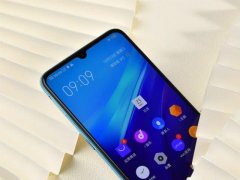 学生党购机预算不足？这3款千元机性价比超高，性能不输给旗舰！