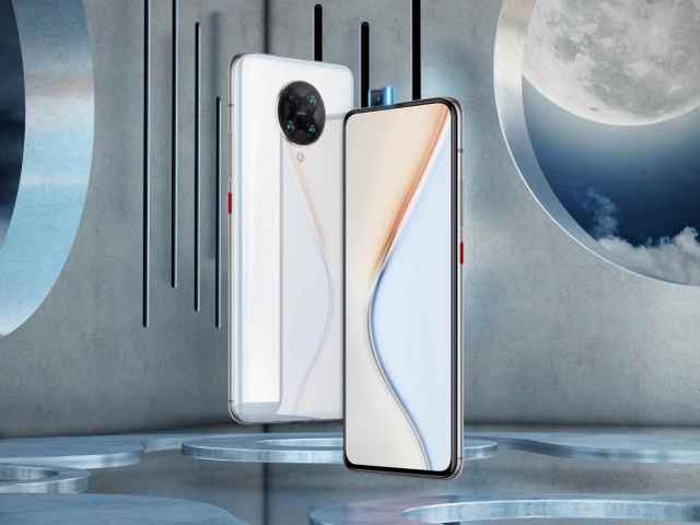 卢伟冰又被打脸？红米新机悄悄入网，网友：说好的全面5G呢！