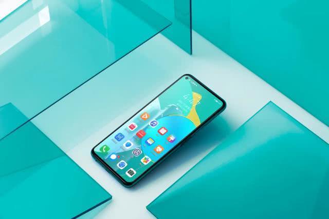 雷军要头疼了？麒麟820+40W快充：2399元，荣耀30S性价比太高