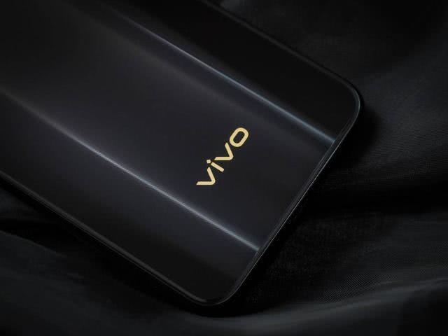 vivo争当价格屠夫?48MP三摄+大电池,骁龙712跌至新低太香了!