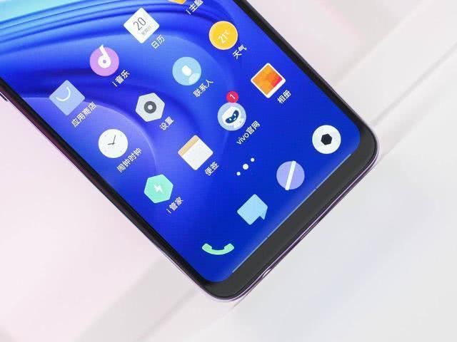 好评最多的3款千元机，性能强劲适合玩游戏，学生党不要错过了！