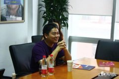 宋清辉：中概股应根据自身的情况 来决定是否赴港上市或回归A股