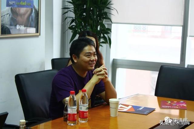 宋清辉：中概股应根据自身的情况 来决定是否赴港上市或回归A股