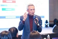 许小年：互联网是否改变了商业的本质？