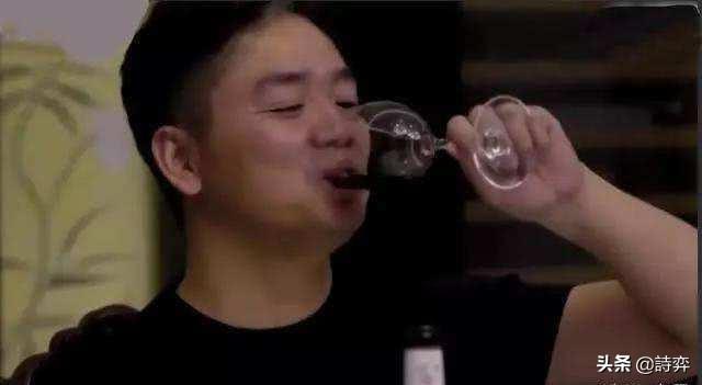 回顾“刘强东性侵门”事件，最终他无罪，但京东的腾讯控股跌超3%