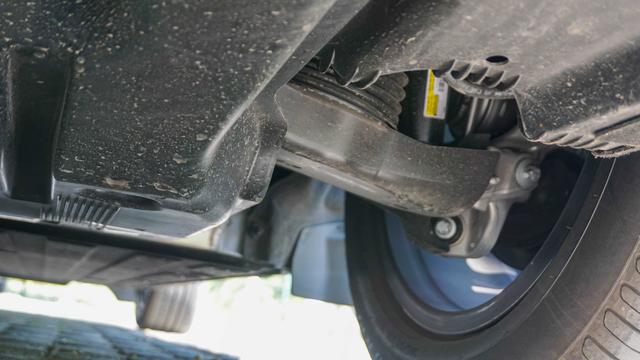 试完奔驰EQC/奥迪e-tron，特斯拉是个弟弟