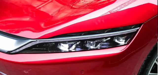 集齐了比亚迪所有的先进技术，这款车能否为中国品牌争一口气呢？