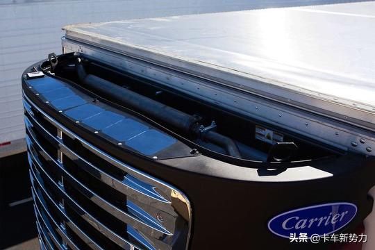 不玩儿新能源，国外改换太阳能充电了？这套设备你猜得多少钱？