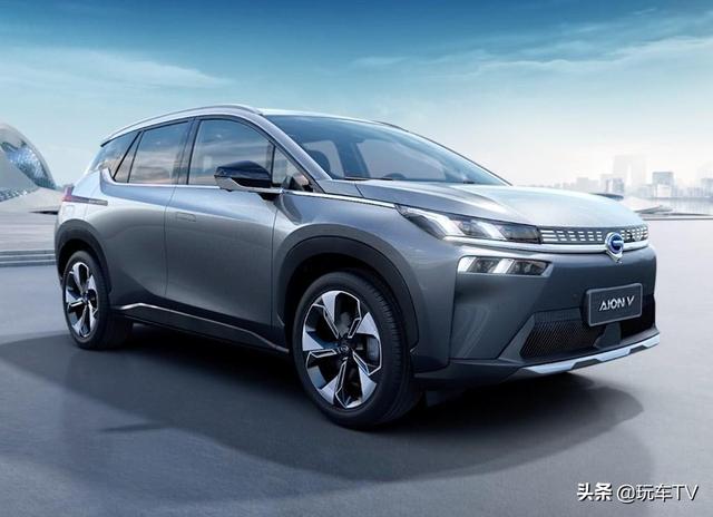 本田1.5L混动终于国产！特斯拉降至27万！这9款新车你不容错过