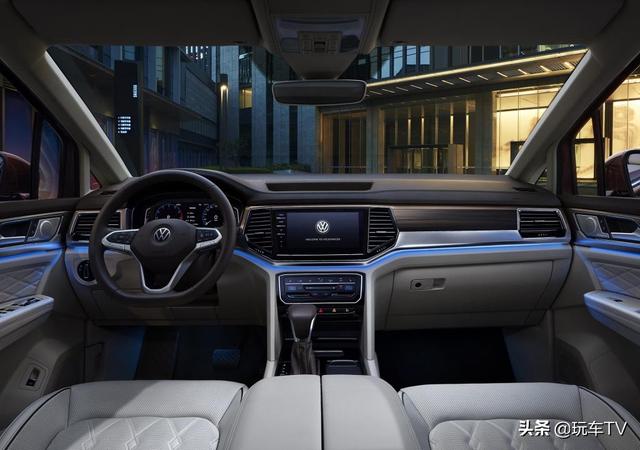 本田1.5L混动终于国产！特斯拉降至27万！这9款新车你不容错过