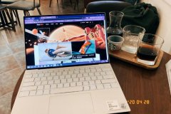 戴尔 XPS 13-9300 评测：在平板与笔记本之间的电脑