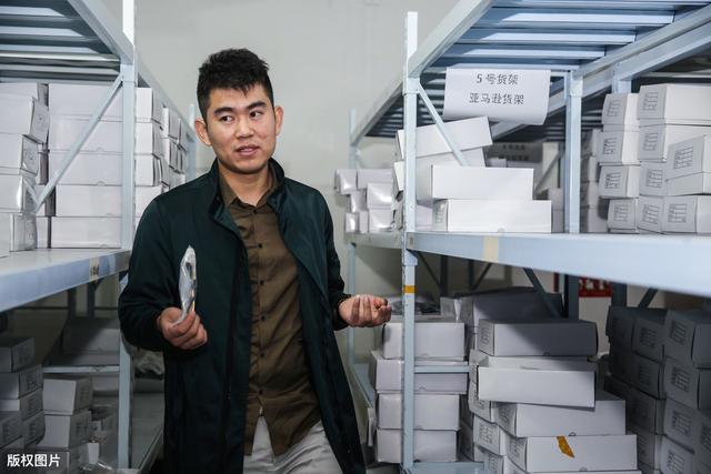 8块的进货价，卖100块给别人翻了20倍，这个电商玩法值得了解