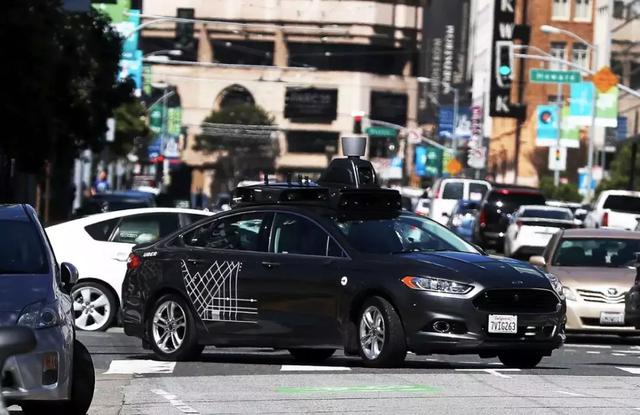 九大问题带你看懂：都2020年了，无人驾驶汽车怎么还没来？