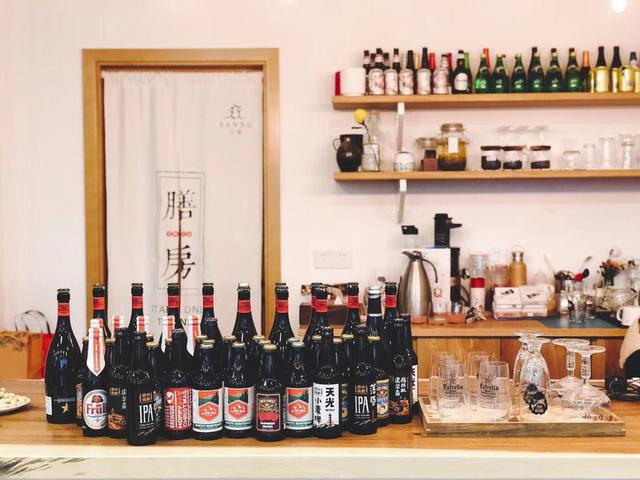 那些从阿里辞职去开民宿的人，后来都怎么样了？