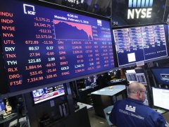 美国股市突然暴跌：九大富豪资产一天蒸发1765亿