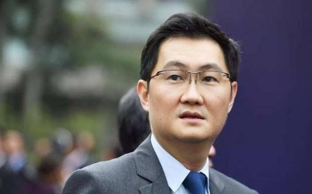 阿里既然这么有钱，为什么不能通过资本市场收购拼多多，美团