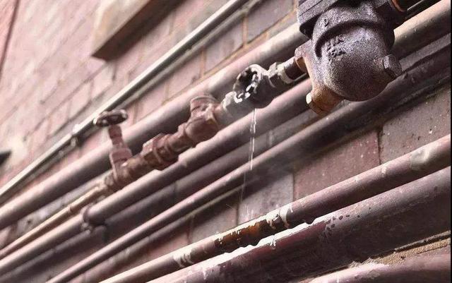 国产净水黑科技来了！家用厨房装上它，水龙头用水杯直接装水喝