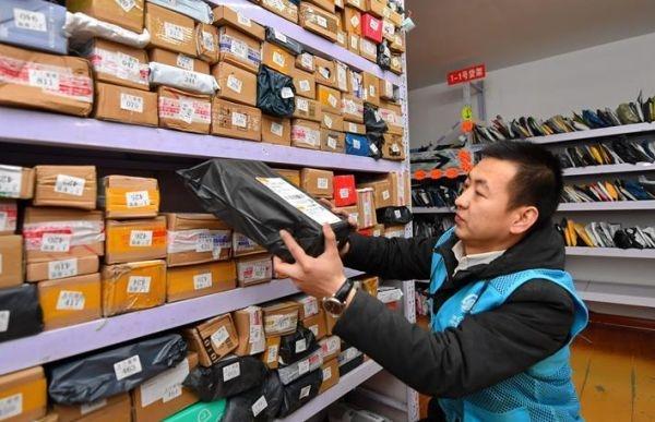 免费取件的快递驿站，究竟靠什么赚钱？网友：没想到比我挣得还多