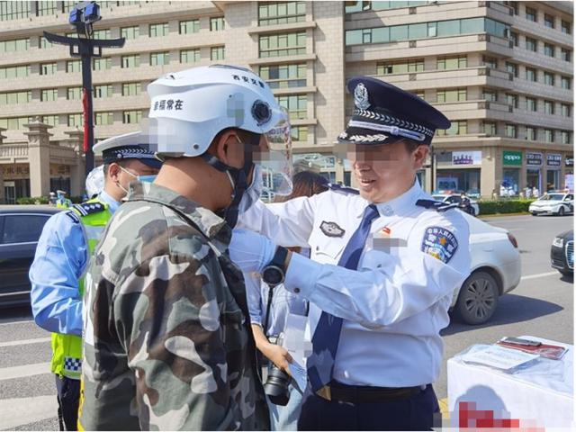 共享电动车头盔已就绪，遭网友吐槽，还不如不要