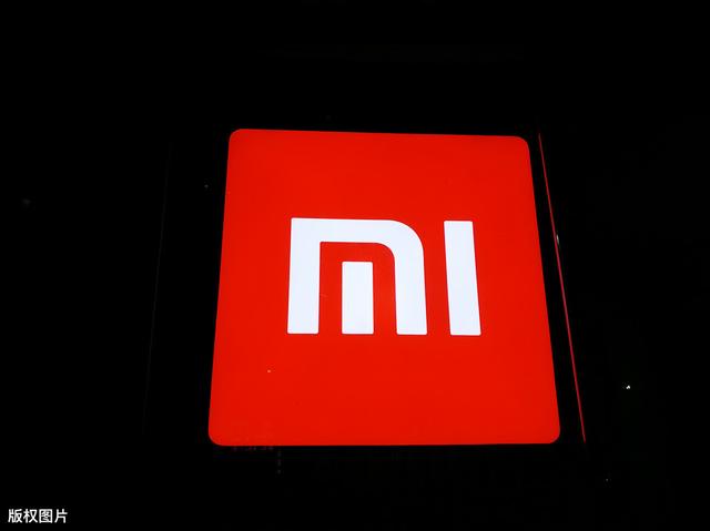 小米电视，被荣耀智慧屏撕开了一道口子