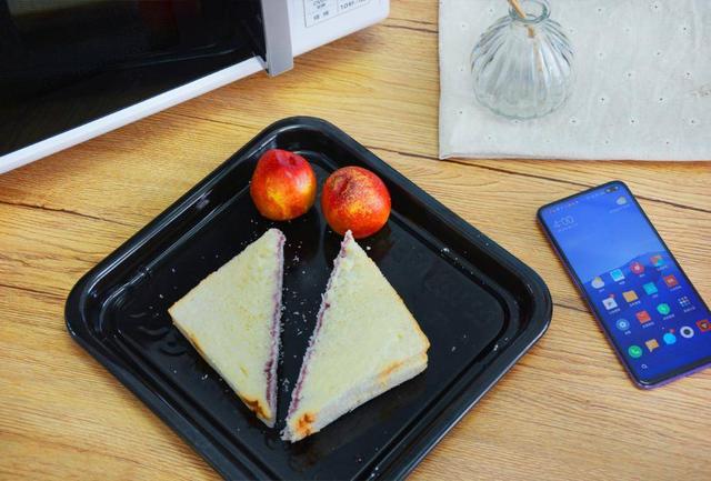 吃出“恋爱般”的感觉，东芝智能微烤一体机ER-T16CNW上手体验