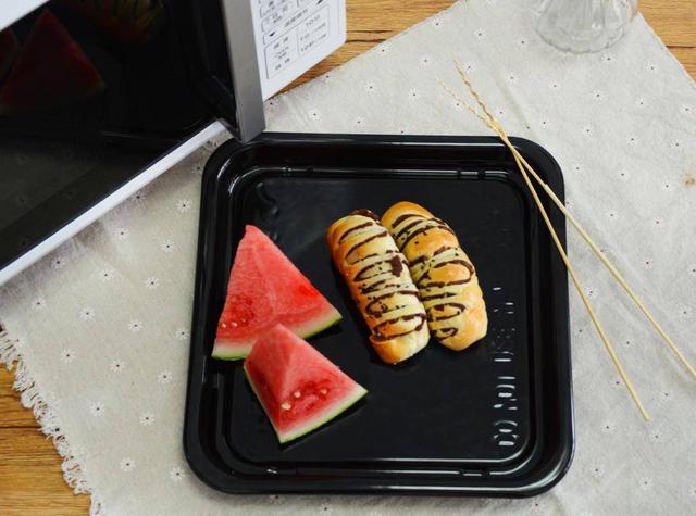 吃出“恋爱般”的感觉，东芝智能微烤一体机ER-T16CNW上手体验