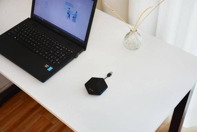 速记员迎来强竞争，讯飞会议宝S8精准的转化技术，1分钟可达400字